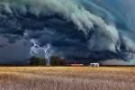 Ilustrační foto - ČHMÚ aktualizoval výstrahu, pro oblast Mnichovohradišťska předpovídá na dnešní večer extrémně silné bouřky