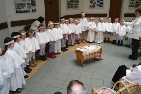 Děti s MŠ Jaselská